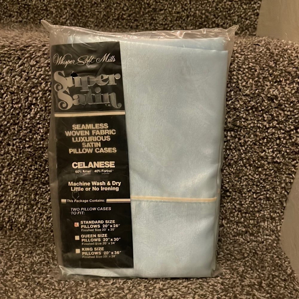 NWT, Super Satin pillow cases